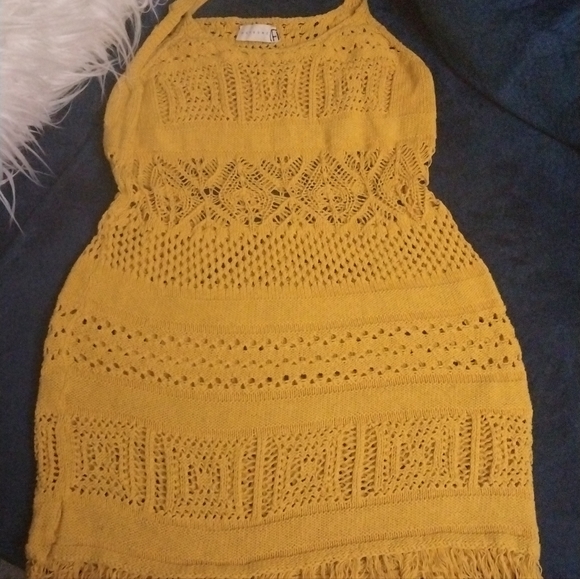 Bright crochet dress - Picture 2 of 2